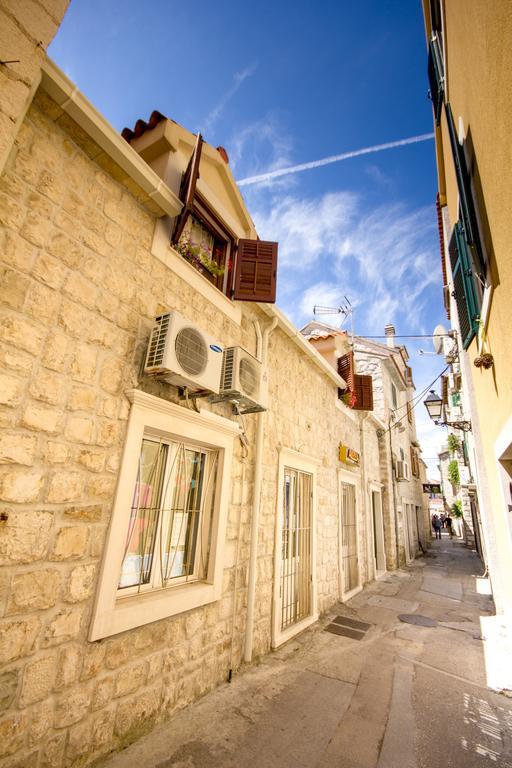 Apartment Niko Kastel Stari Kaštela 客房 照片