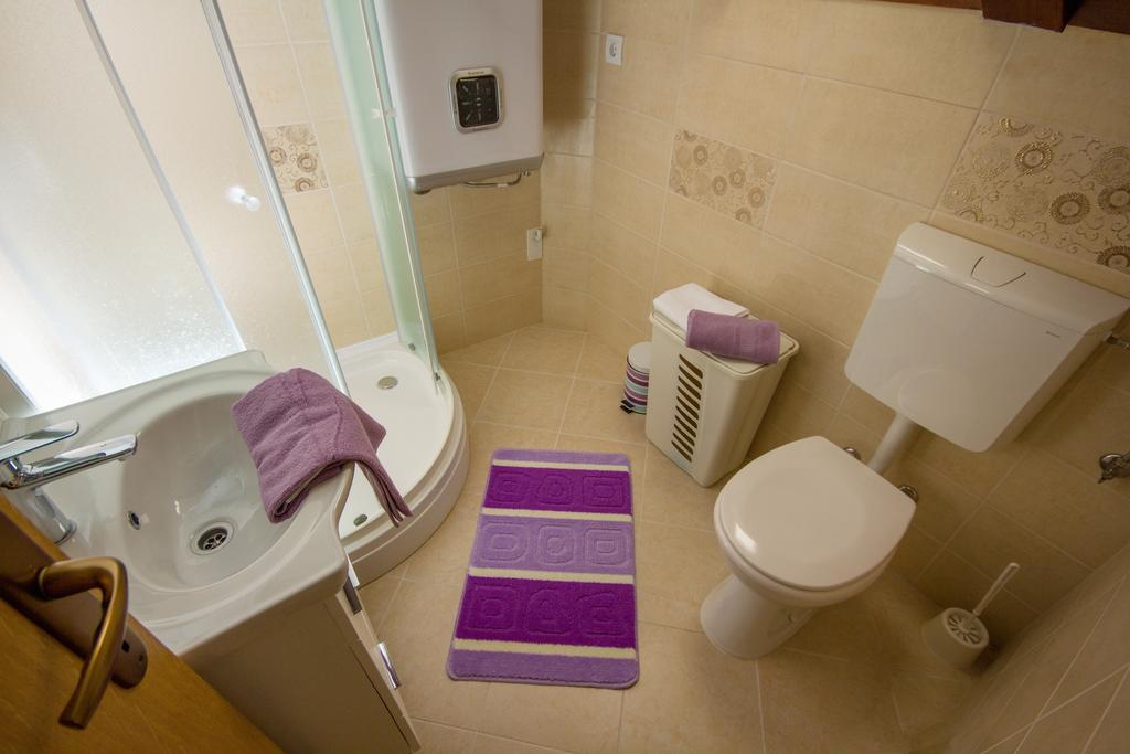 Apartment Niko Kastel Stari Kaštela 客房 照片